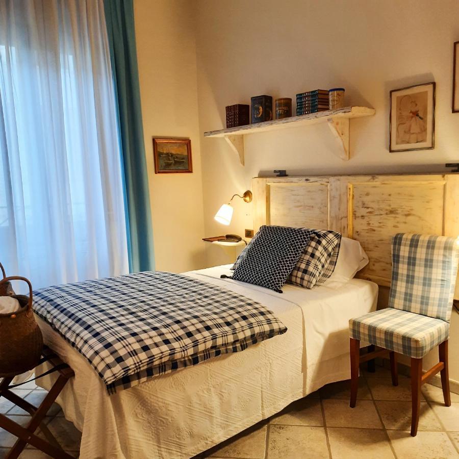 Boutique Hotel Fox'S Inn 新吉蒂诺瓦达恩 外观 照片