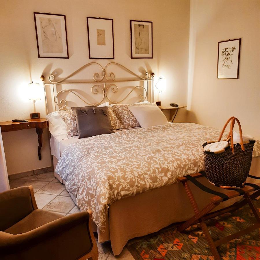 Boutique Hotel Fox'S Inn 新吉蒂诺瓦达恩 外观 照片