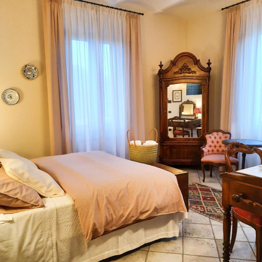 Boutique Hotel Fox'S Inn 新吉蒂诺瓦达恩 外观 照片