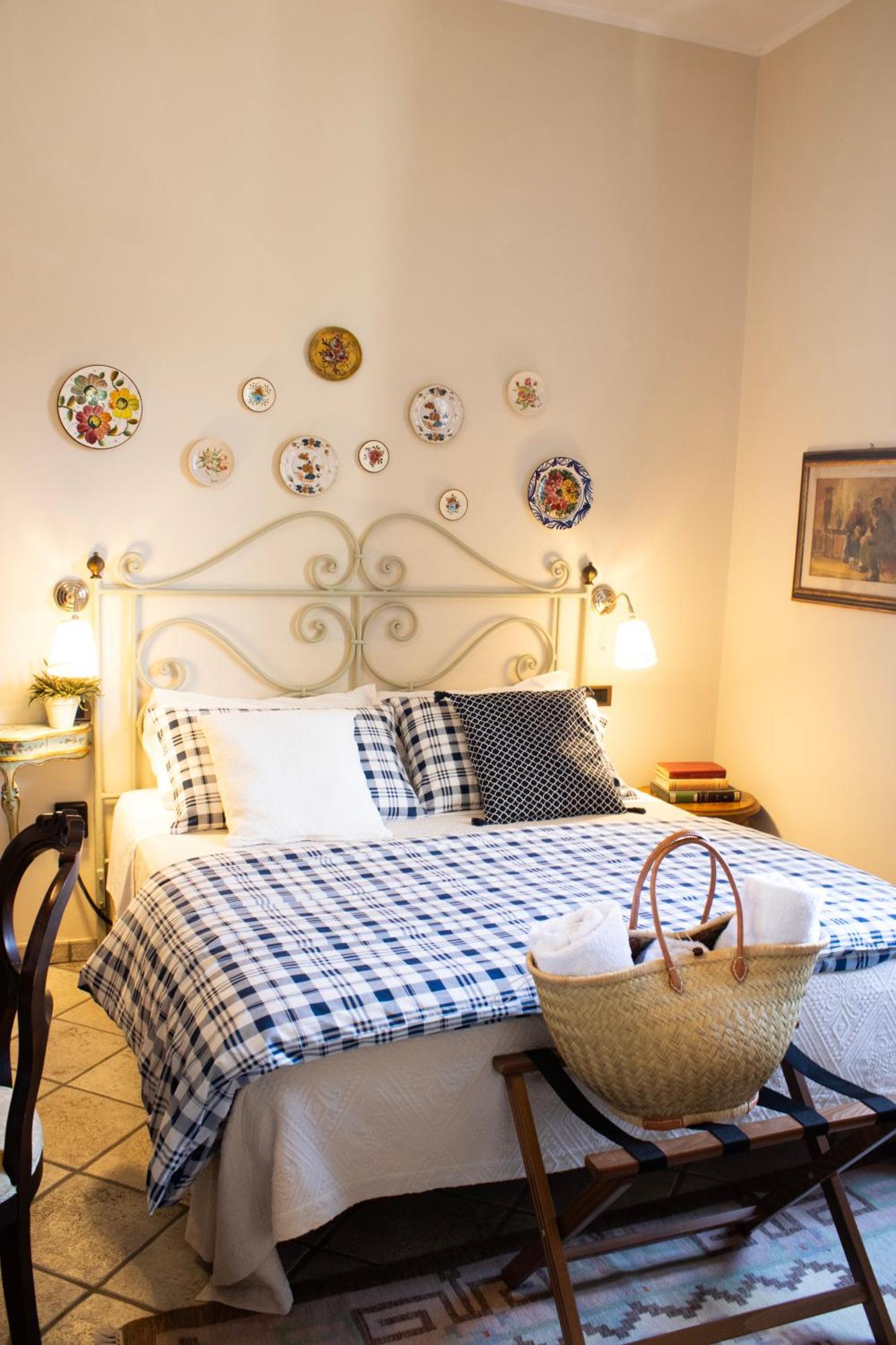 Boutique Hotel Fox'S Inn 新吉蒂诺瓦达恩 外观 照片